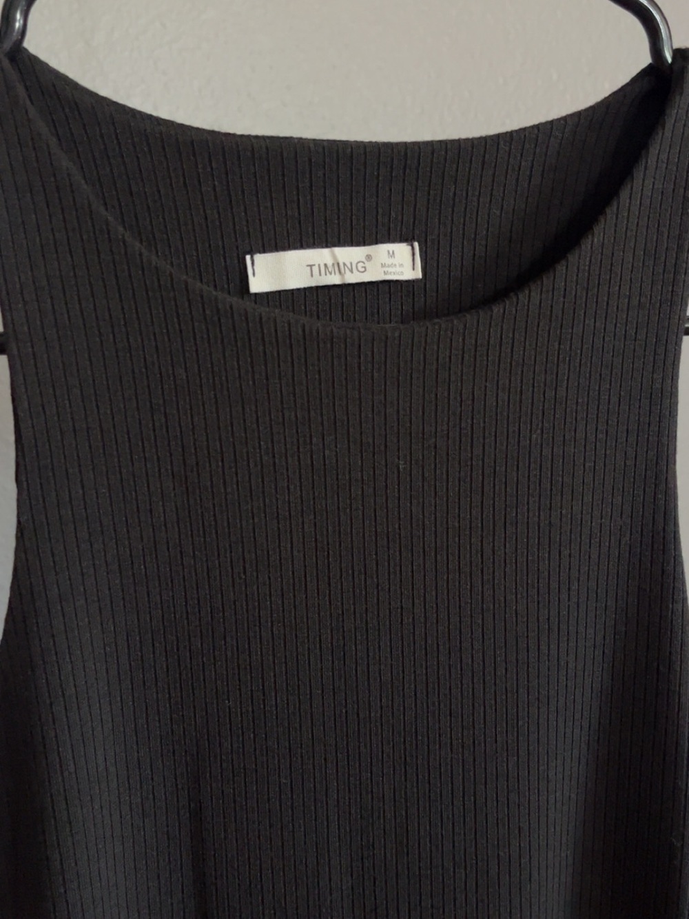 TIMING Black Ribbed Tank Top Crew Neck